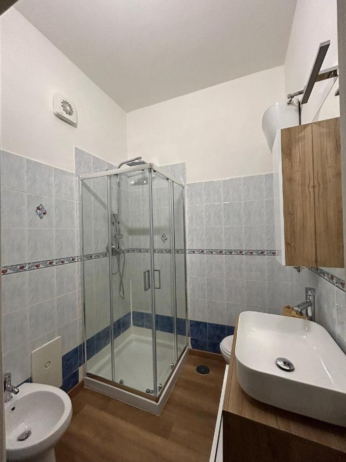Casa Vacanze Oikia - Room Girasole Naples Luaran gambar