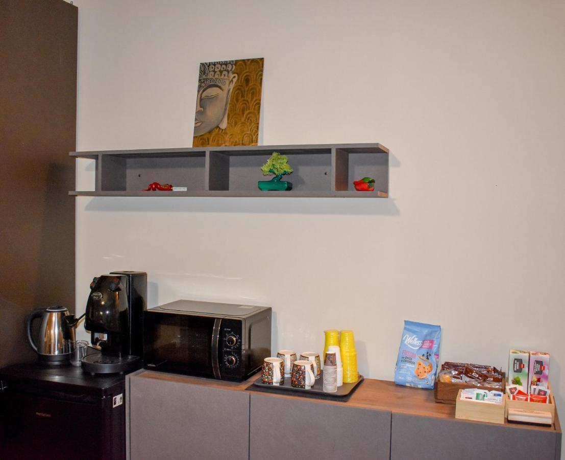 Casa Vacanze Oikia - Room Girasole Naples Luaran gambar