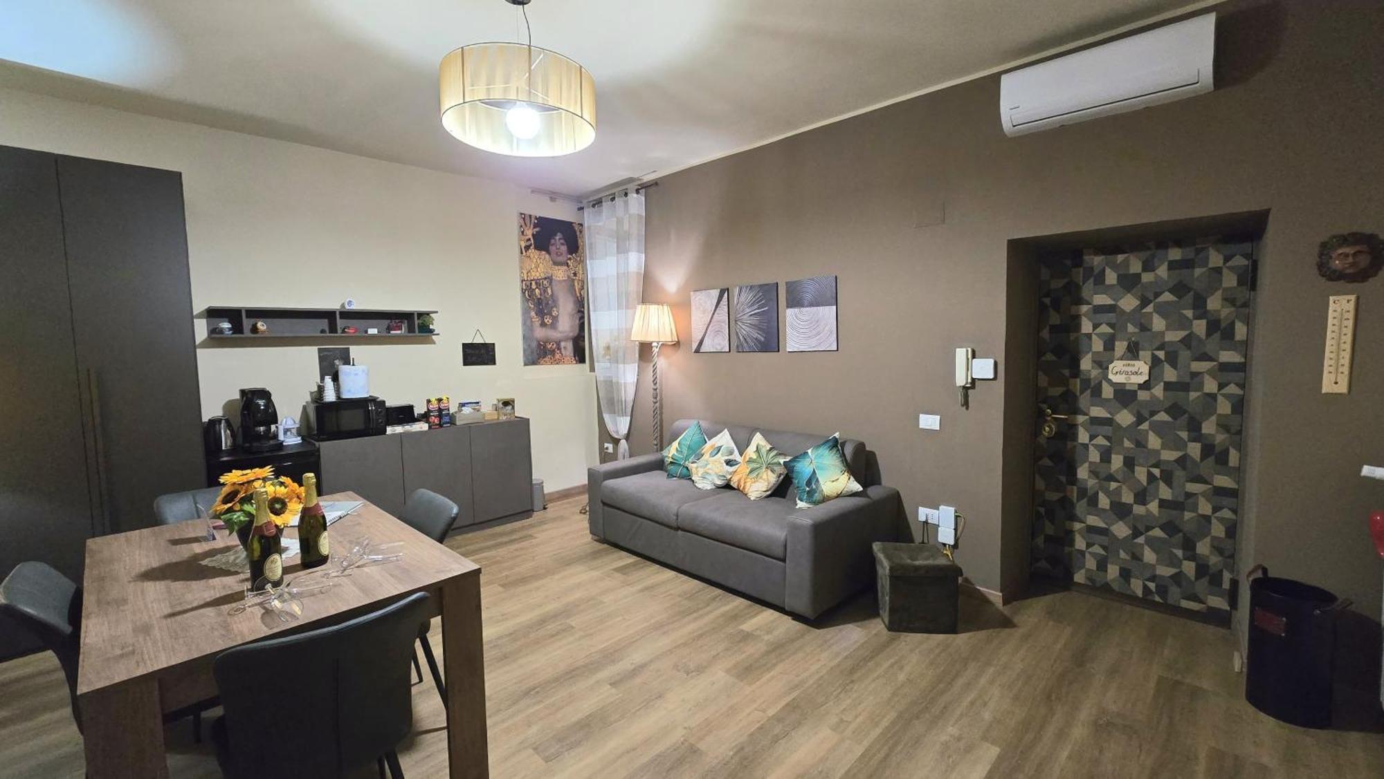 Casa Vacanze Oikia - Room Girasole Naples Luaran gambar